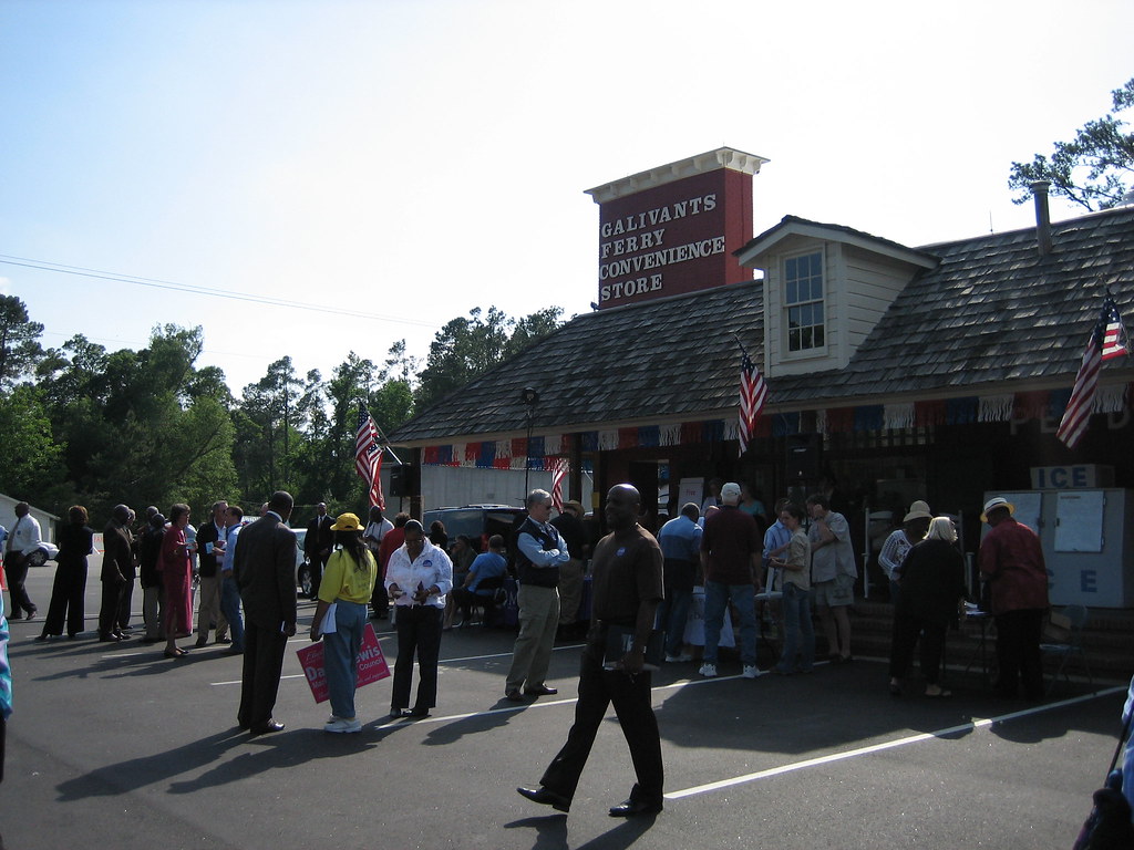 Galivants Ferry Stump 2008 colinrhagan Flickr