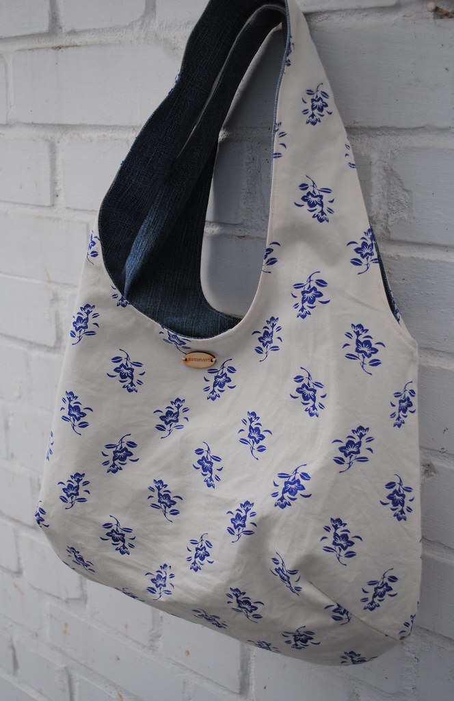 Reversible bag Organic fairtrade cotton fabric, love it! B… Flickr