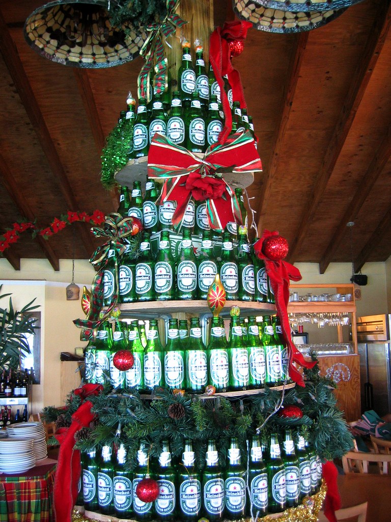 Heineken Christmas Tree Christmas tree, a tribute to the D… Flickr