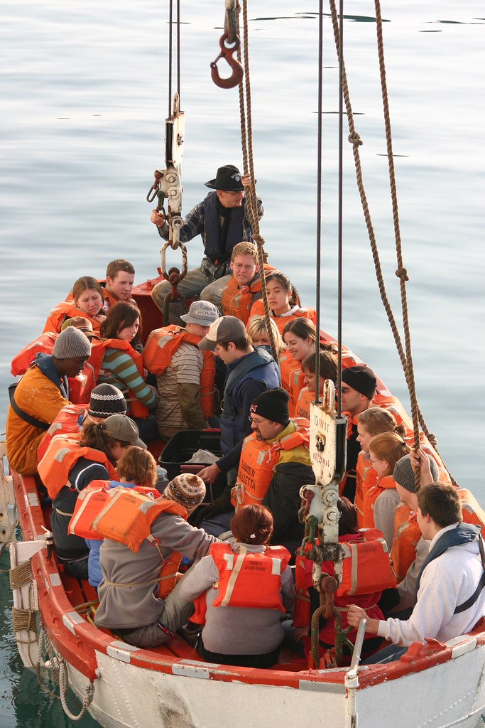 How many people can you fit in a lifeboat? Our little game… Flickr