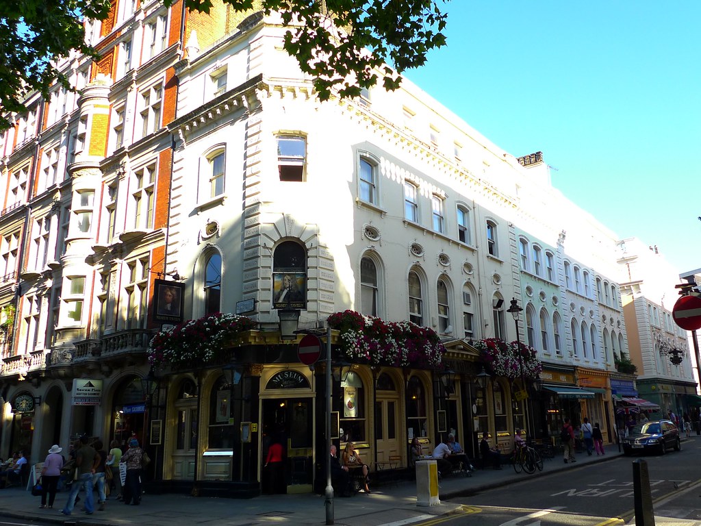 Museum Tavern, Bloomsbury, WC1 Opposite the British Museum… Flickr