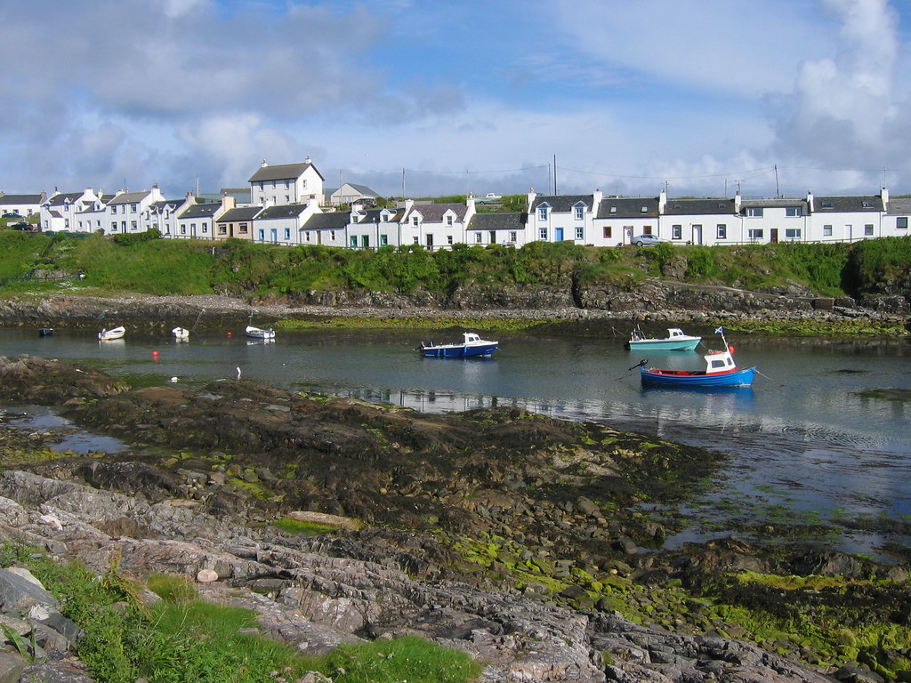 Portnahaven, Islay, Scotland Pete Chappell Flickr