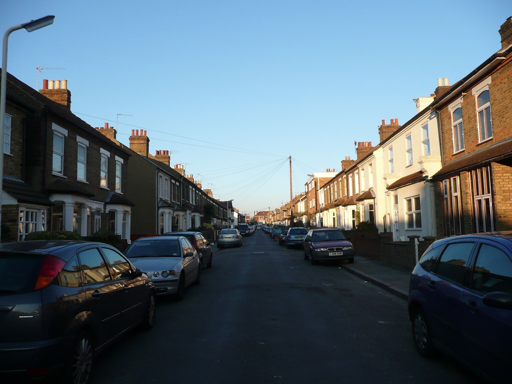 Studley Grange Road 16/02/08 Hazel Simpson Flickr