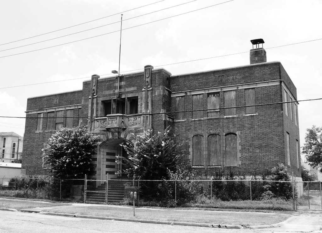 Houston Light Guard Armory, 3816 Caroline, Houston, Texas … Flickr