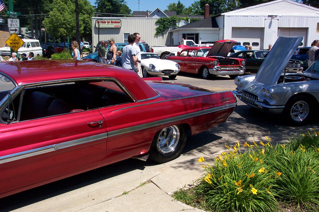 Tubbed Bonneville Vicksburg Michigan car show JOHN LLOYD Flickr