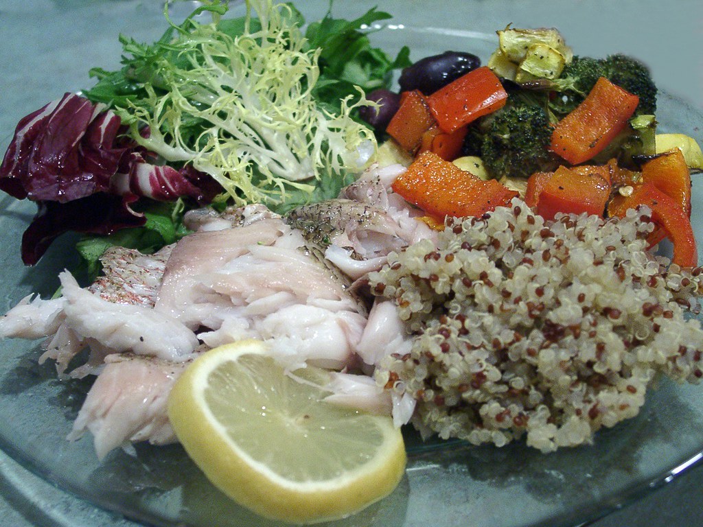 Baked fish, quinoa & roasted veggies caprilemon Flickr