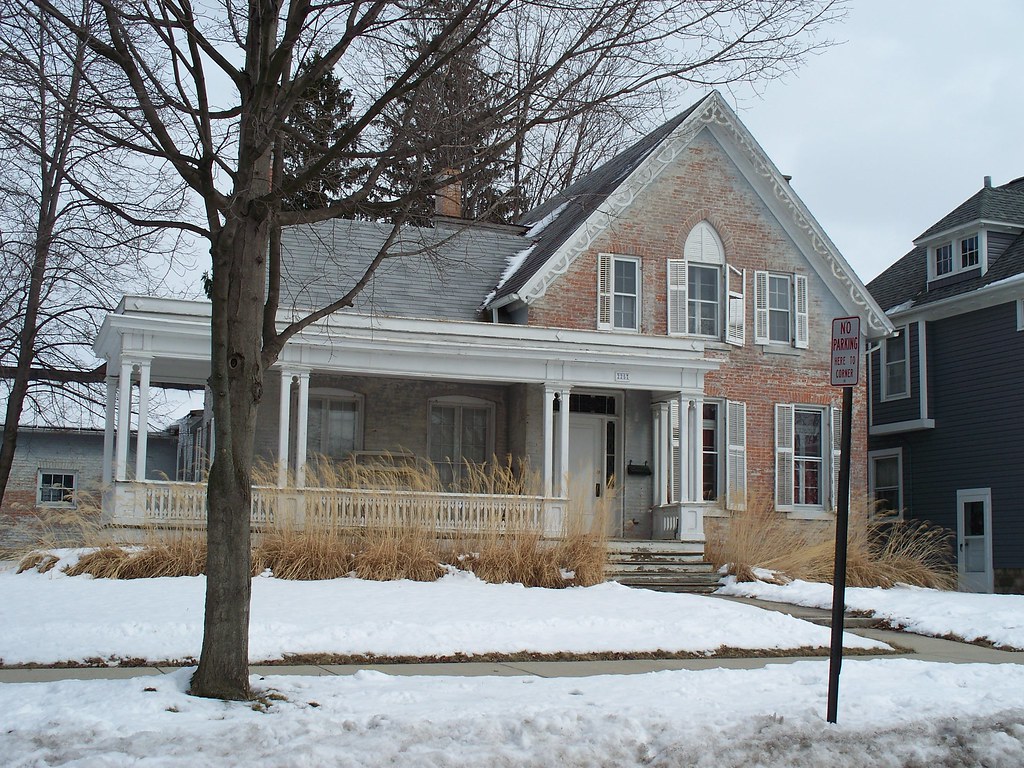 OH Tiffin House House in Tiffin, Ohio with a bit of ging… Flickr