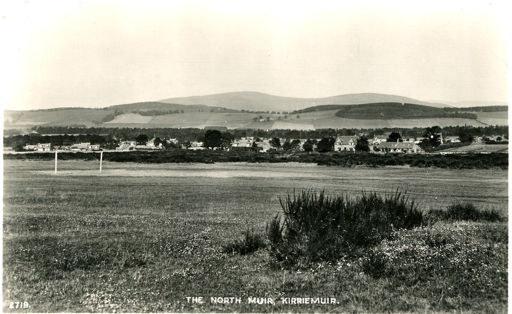 Old postcard of Northmuir, Kirriemuir taken from the Hill.… Flickr