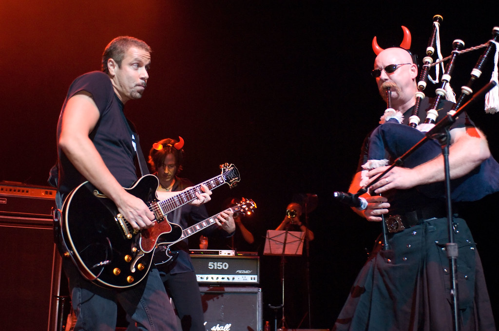 Russ Martin Show Band Russ Martin Show Band at Live 7. Per… Flickr