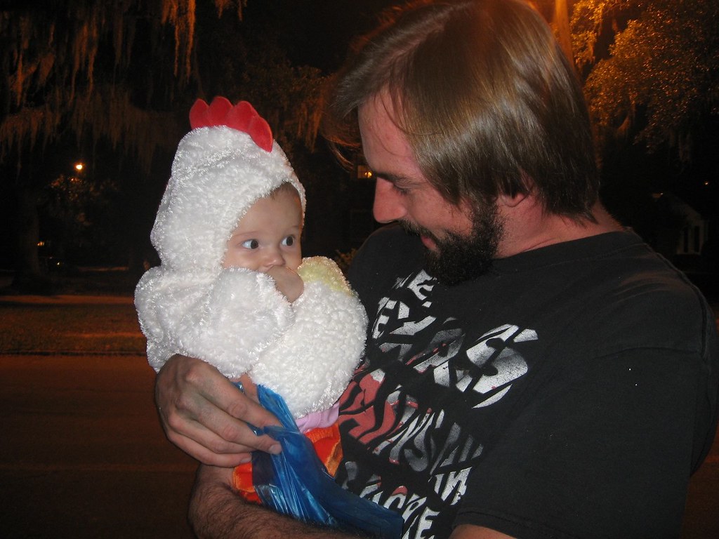 chickendaddy Why am I in this puffy feather suit?! scarlett lee