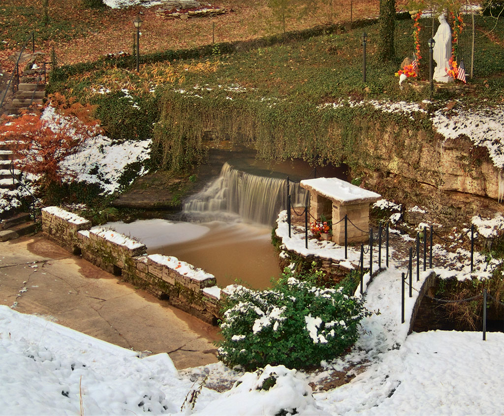 Saint Joseph Roman Catholic Church, in Apple Creek, Missou… Flickr