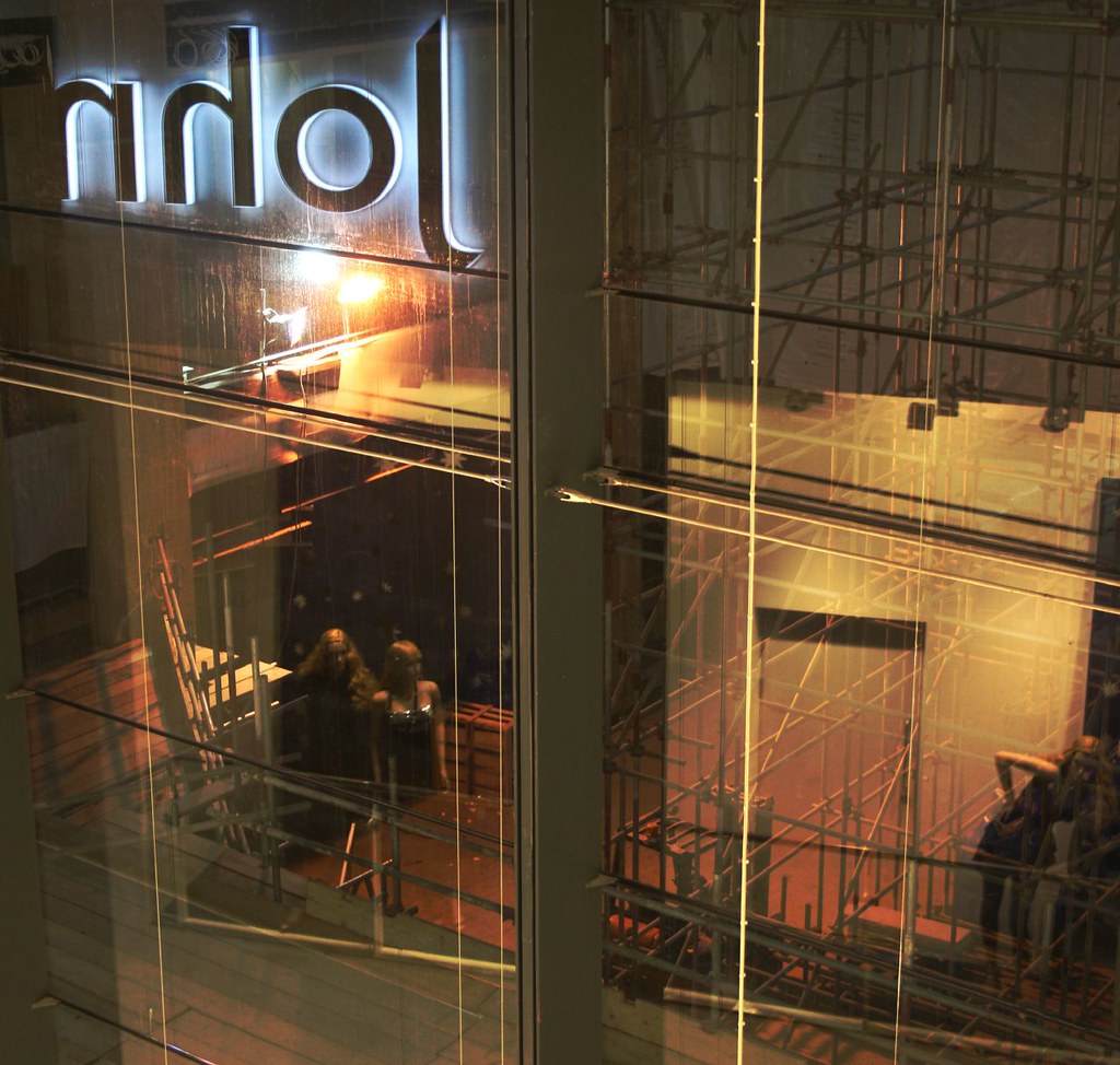 nhoJ John Lewis, Cambridge. Opening day I was there with… Flickr