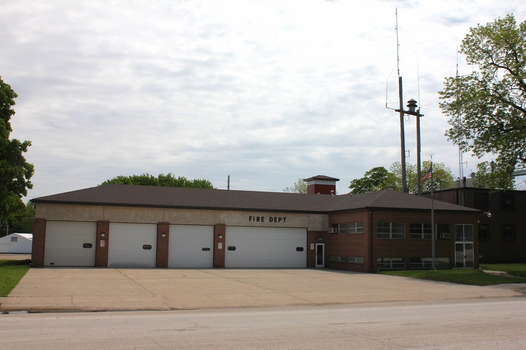 Fire Station Emmetsburg, IA Tom McLaughlin Flickr