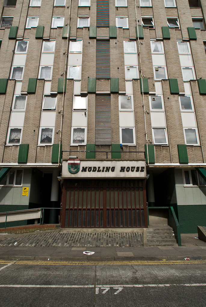 Modling House Cranbrook Estate, Bethnal Green, E2. Part of… Flickr