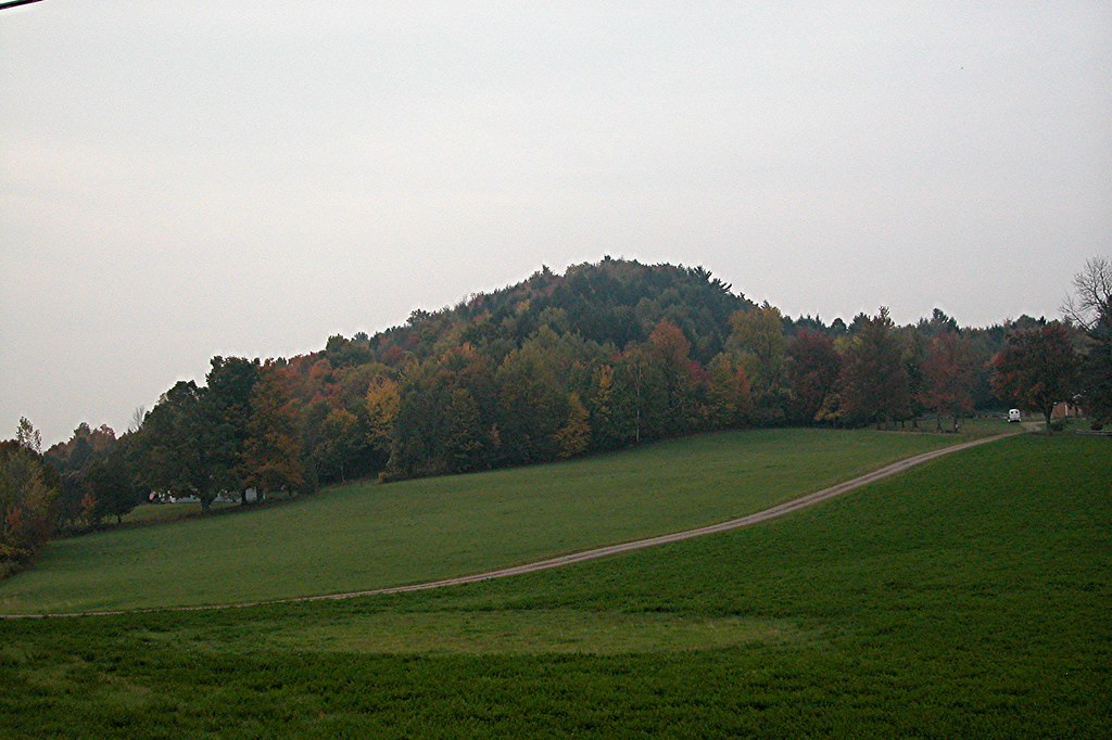 Hill 0890 Monkton, VT Bob Von Bruns Flickr