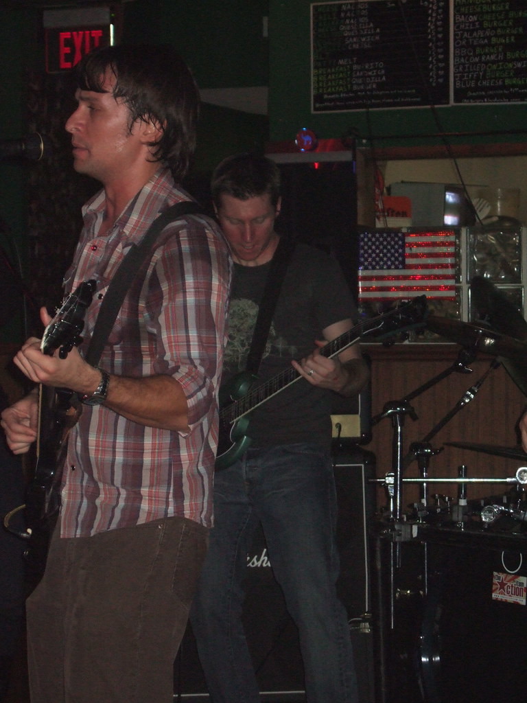 DSCF1796 The Action Item, Back Alley, Fullerton, Nov 17, 2… Flickr