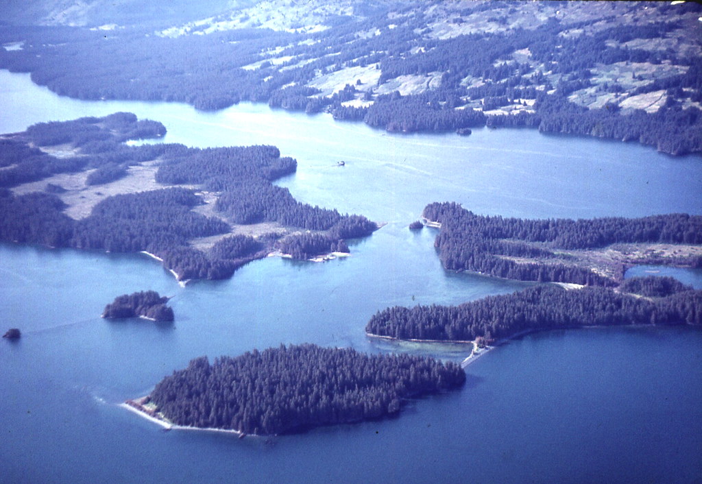 Flying between Kodiak and Kukak Bay, Alaska, 1965 Photo ta… Flickr