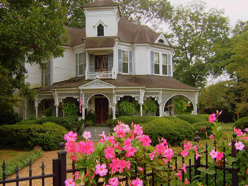 Hunter House, Madison, GA Said to be the most photographed… Flickr
