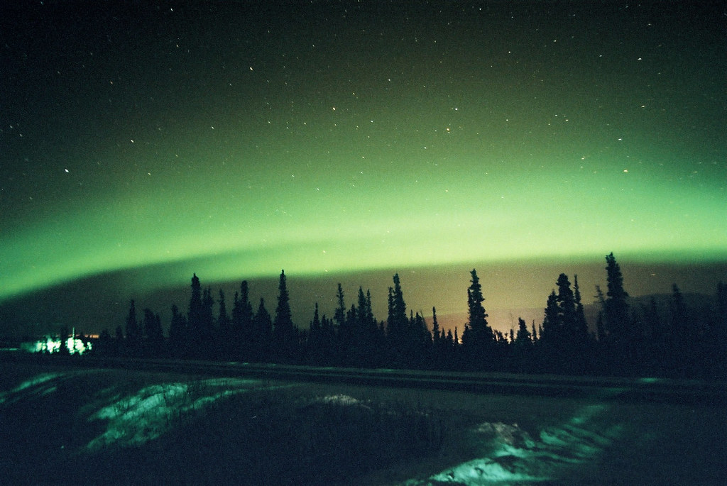 Northern Lights Healy / AK Nov.2001 Minolta X7A f3.5 Koda… Pennina