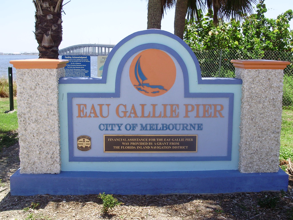 Eau Gallie Pier Eau Gallie Pier in Melbourne Florida
