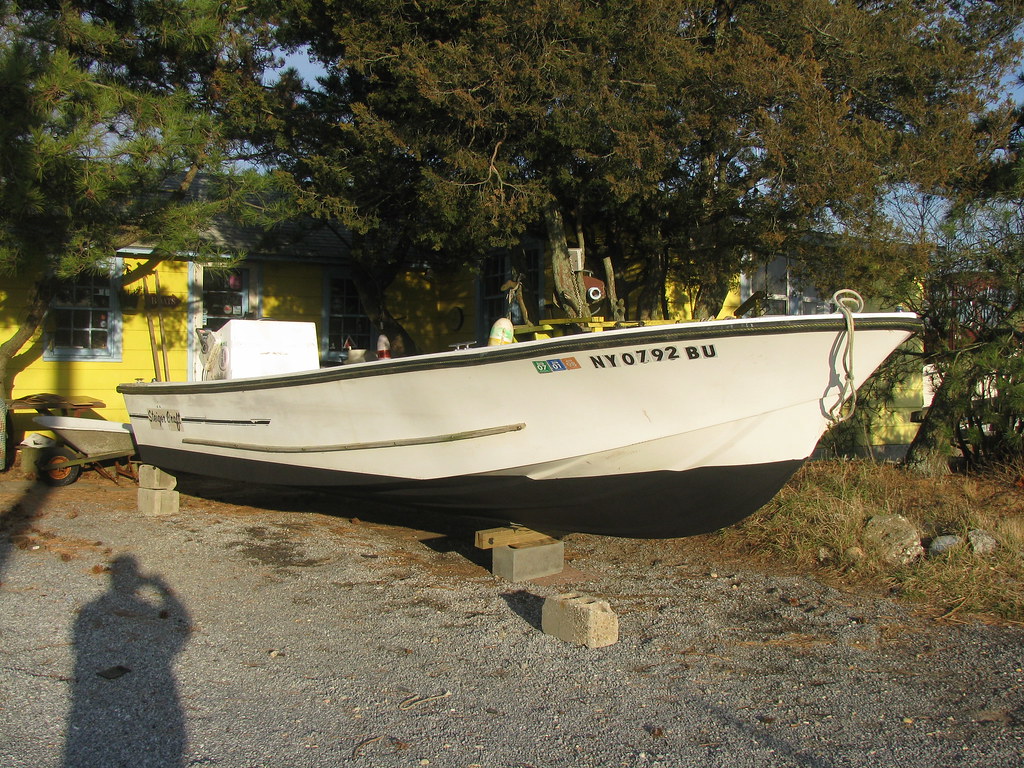 IMG_0550 classic Steiger Craft clam boat goldrushgolden Flickr