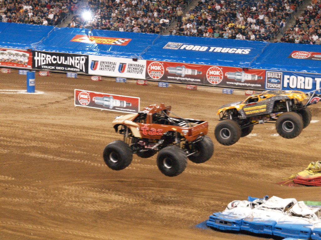 Houston Texas Monster Jam Monster Trucks Jan 5 2008 Two Tr… Flickr