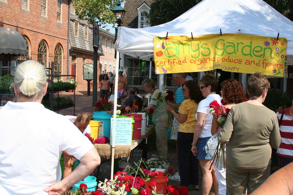 market day downtown williamsburg The restored capital of 1… Flickr