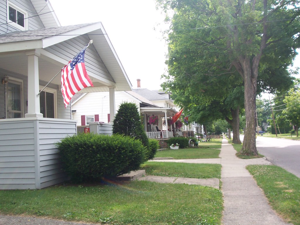 Streets of Bronson For more information go to www.discover… Flickr