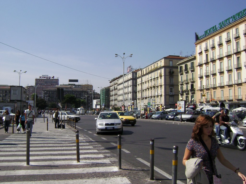 Plaza Garibaldi, Nápoles, Italia. Garibaldi Square, Naples… Flickr