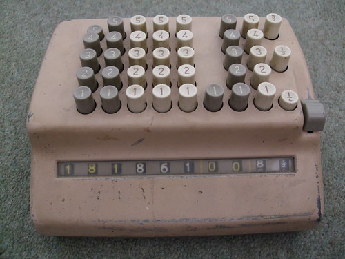 An old Comptometer Before calculators existed we had to ma… Flickr