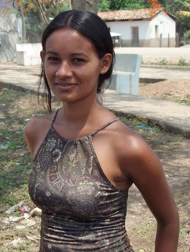 Bonita Mujer de Patuca - Pretty woman; Santa María, El Paraíso