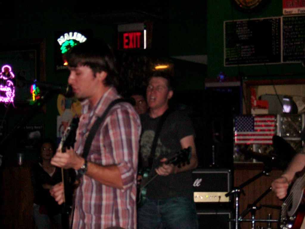 DSCF1766 The Action Item, Back Alley, Fullerton, Nov 17, 2… Flickr