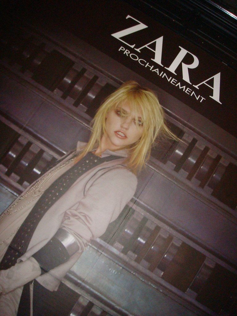Zara en Faubourg Saint Honoré París Octubre 2008 Pues eso.… Flickr