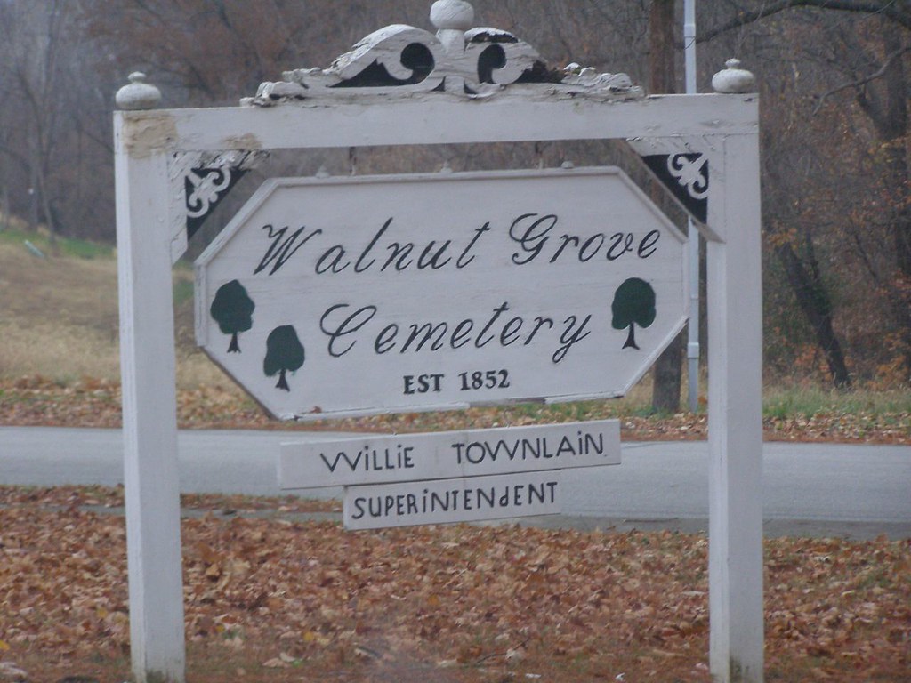 Walnut Grove Cemetery, Boonville, MO Mike Steele Flickr
