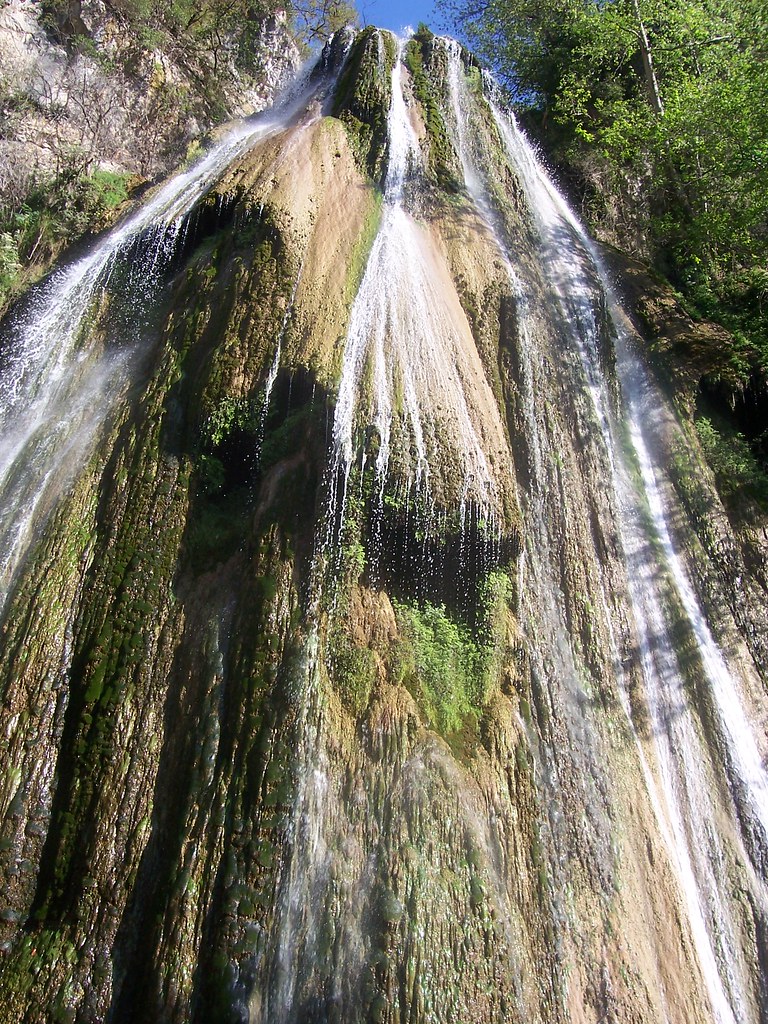 mexican waterfall efrumtheidiot Flickr