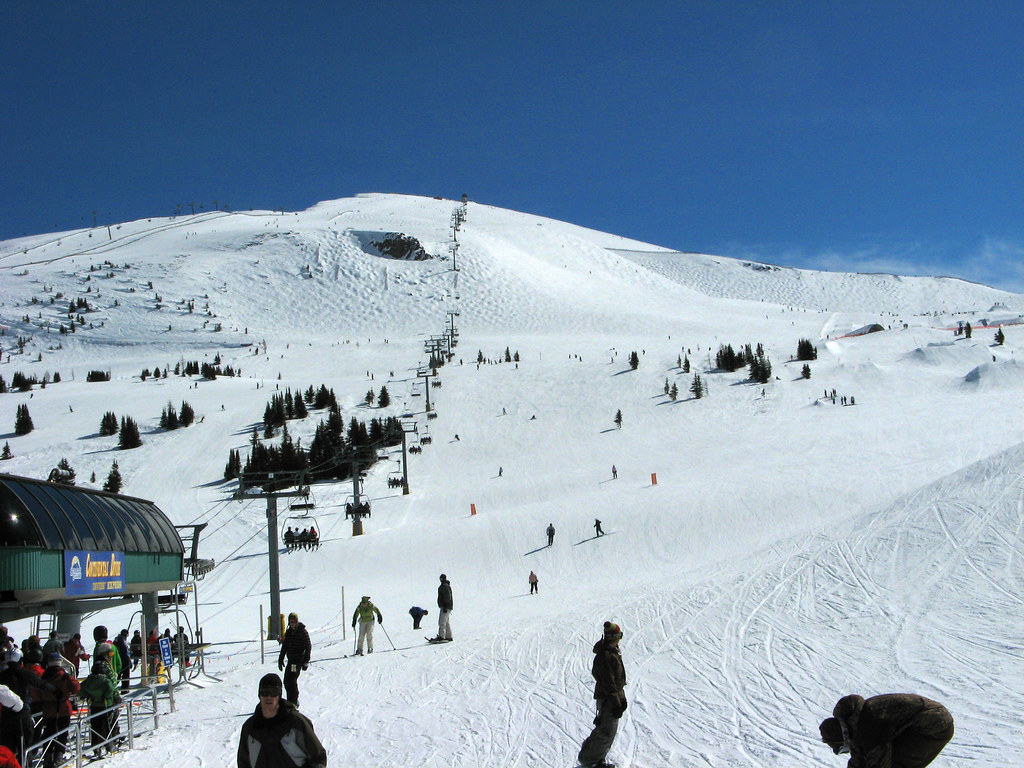 Lookout Mountain Lookout Mountain 2730m from the bottom of… Flickr