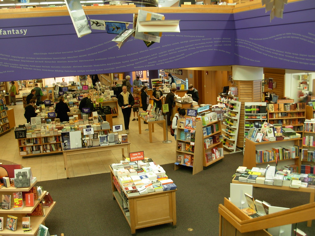 Book display University of Washington bookstore i060808