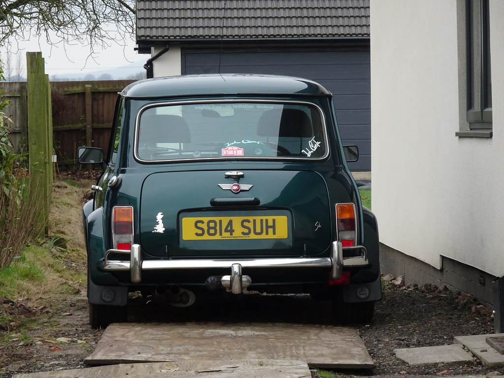 Mini Cooper, Llantarnam Road, Cwmbran 17 February 2017 Flickr