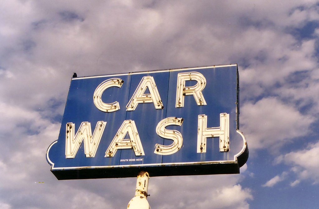 Car Wash sign Old neon car wash sign in Mishawaka, IN Rick