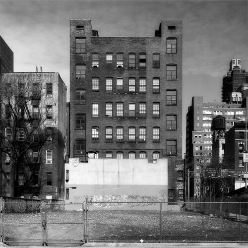 East 61st Street 01.jpg Wayne Norbeck Flickr