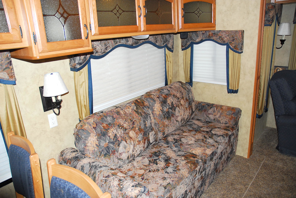 GMC and 5th Wheel Couch makes into bed with air matteress