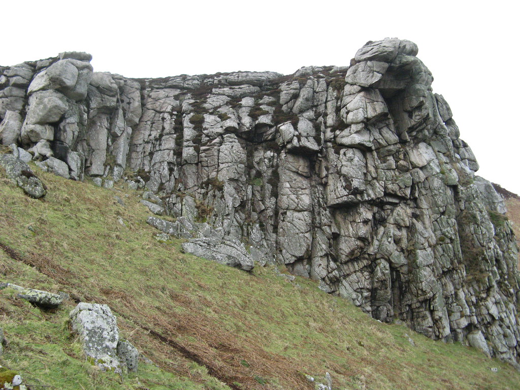 Lundy 2008 Near Gull Rock The Knight Templar Rock, a gran… Flickr