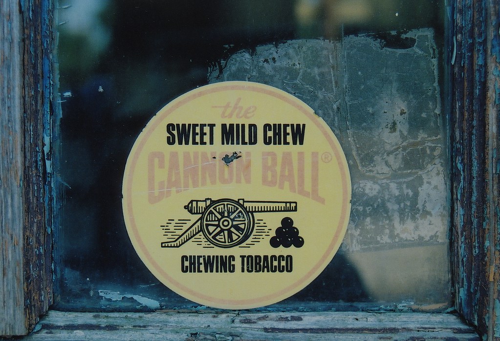 Have A Snuff! SOC gas station, Millen, GA (Jenkins County)… Flickr