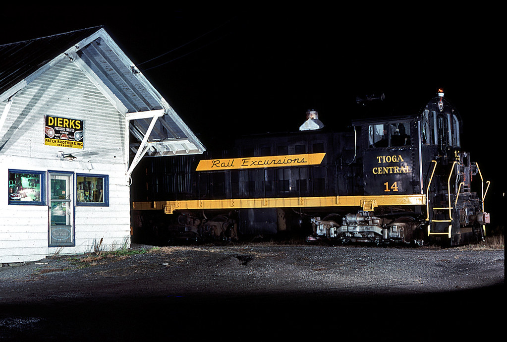 owego In 1987 the Tioga Central RR was a tourist hauling s… Flickr
