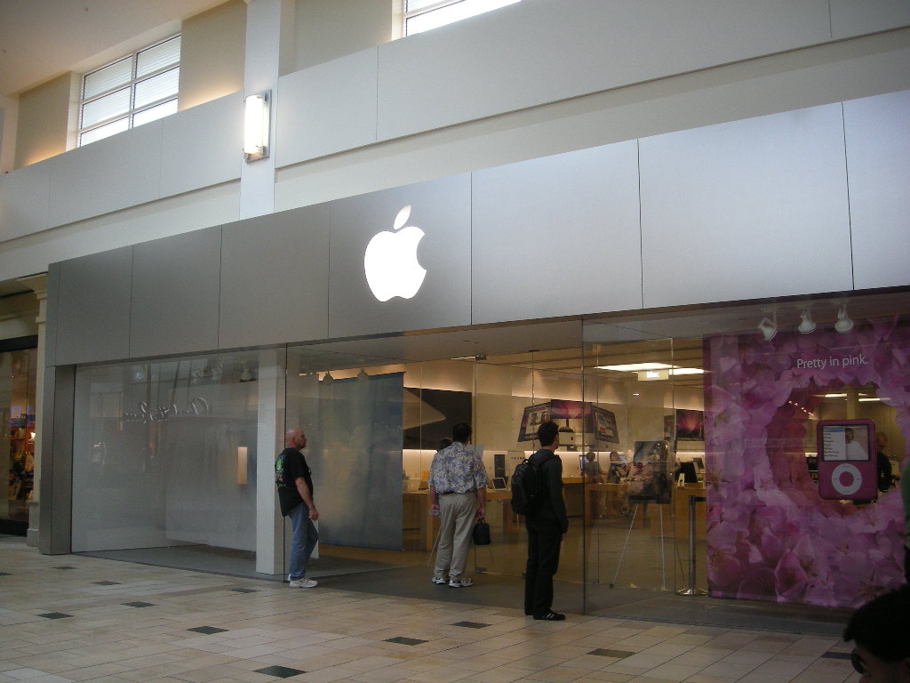 Apple Store Apple Store in Florida Mall. Orlando, Florid… Flickr