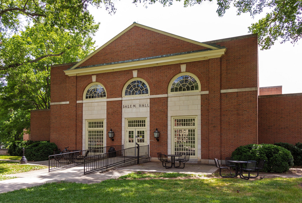 Salem Hall Wake Forest University in WinstonSalem, North … Flickr