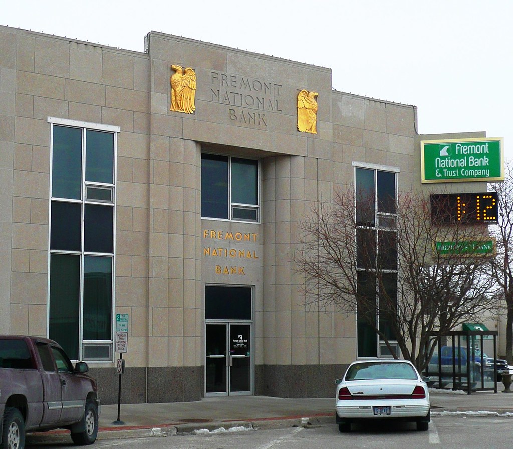 Fremont, NE Fremont National Bank Great building. Awful wi… Flickr
