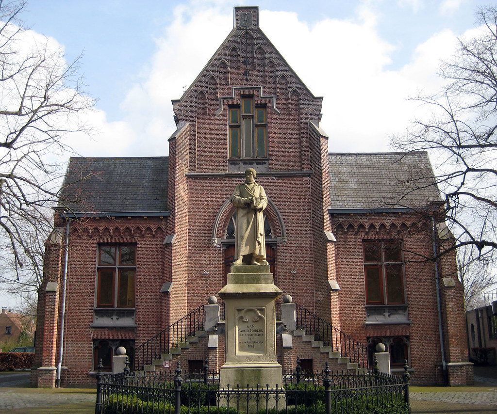 Oud Gemeentehuis Brecht at Rene Hernandez blog