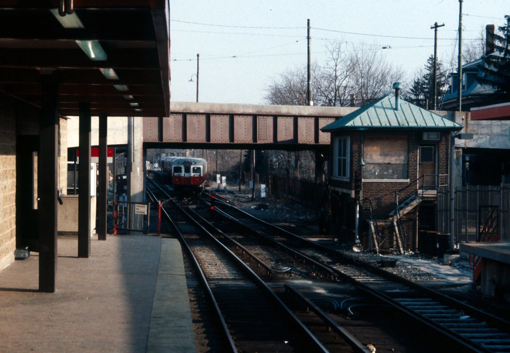 19870400S15 T Station Ashmont Apr 1987 Ashmont Apr 1987 Dick