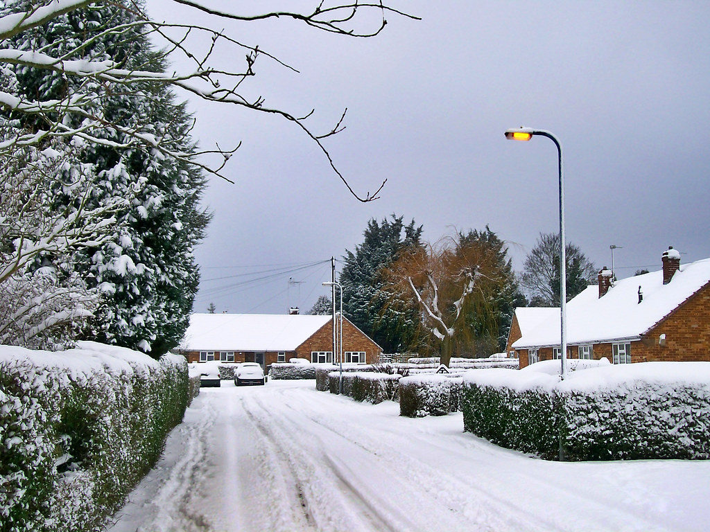 A Snowy Cromwell Close in Old Basing Many names in modern … Flickr